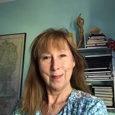 Susan Knapp's Instagram, Twitter & Facebook