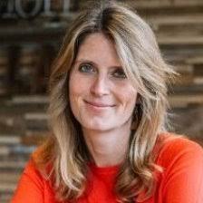 Josephine Pike's Instagram, Twitter & Facebook