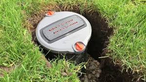 Um bei der bewässerung des gartens kein kostbares trinkwasser zu verschwenden, kann. Gardena Viereckregner Os 140 Im Test Der Versenkbare Rasensprenger Fur Ihren Rasen Youtube