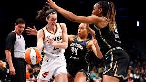Caitlin Clark adjusting to playing in the WNBA, finishes first week on a  high note – Queen City News