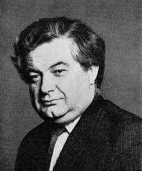 Chris Austen's Instagram, Twitter & Facebook