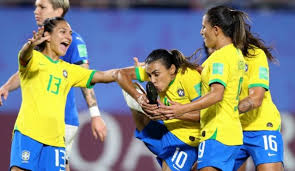 Este jogo foi entre funcionários da companhia de gás x cia. Jogos De Hoje Definem Proximo Adversario Do Brasil Na Copa Feminina Imiranteesporte Com