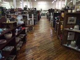 8 Must Visit Flea Markets In Maine Where You Ll Find Awesome Stuff Maine Vacation Maine Travel Visit Maine