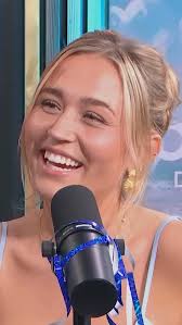 Direkte, mystisk og klar til at ryste villaen 💣💘 mød Ofelia