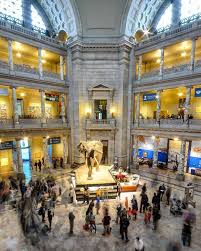 Explore Some Of The Nation S Best Smithsonian Museums In Washington Dc Tourist Visa Dubai National Mall Washington Dc Travel Museum