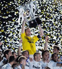 Messi is also the only player ever to win the top scorer's award in eight seasons. Tbt 6 Years Ago Today We Won Our 32nd La Liga Trophy Image Fixed Realmadrid