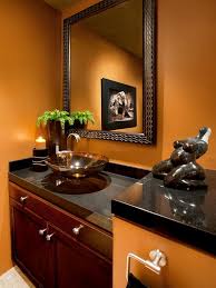 Finish off the shower with a sleek glass door to strut your shower's new style. Traditional Bathroom Designs Pictures Ideas From Hgtv Hgtv