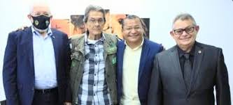 The first group consists of politicians arguing that internationalization of the economy is essential for the development of the country, while the latter rely on interventionism, and protection of state enterprises. Roberto Jefferson Reprova Reforma Ministerial De Bolsonaro E Preve Caminho Do Presidente Igual De Collor Ta Na Area