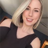 40+ "Danielle Lind" profiles