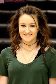 Madison Moreland -- 2017 CHS Grad -- Collinsville, OK -- www.cvilleok.com