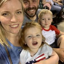 The Raku members killed Dale's parents. 🤔 The man that's looking for Dale  is his pimp