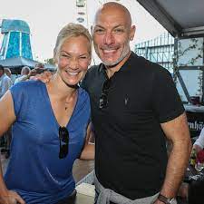 Lange vor der altersgrenze verließ bibiana steinhaus die bundesliga wieder. Bibiana Steinhaus Howard Webb So Wurden Sie Ein Paar