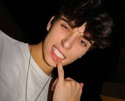 Nick Sway's Instagram, Twitter & Facebook