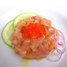 Filetti di trota salmonata all arancia. Ricetta Tartare Di Trota Salmonata Con Limone E Cipolla