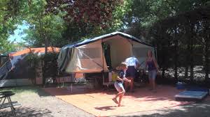 Caravane pliante familiale avec ses 4 places. Raclet Pamplona Junior Montage Camping Caravane Pliante Youtube