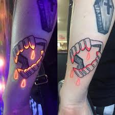 Black Light Tattoos Primertatuajeenpegatinas Black Light Tattoo Halloween Tattoos Uv Tattoo