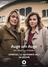 Nach dem vorangegangenen horrorstück das nest scheint es fast, als würden sich die ermittler leonie winkler (cornelia gröschel), karin gorniak (karin hanczewski) und peter michael schnabel (martin brambach) langsam auf psychologische abgründe unter der dünnen oberfläche spießiger normalität spezialisieren. Tatort Auge Um Auge Tv Film Reihe 2016 2017 Crew United