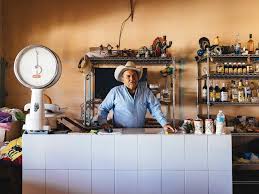 Life At The Two Restaurant Town On The Mexican Border Perfect Pulled Pork Liquor Cabinet Pulled Pork Tacos Recipe