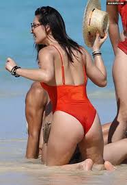 Olivia Munn Ass \u0026 Booty in Red Bikini on the Beaches of Hawaii – Nudbay