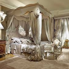 Italian Furniture Online On Instagram Italianfurnitureonline Riyadh Kazakhstan Nyc Milan London Iran In 2020 Luxurious Bedrooms Bedroom Sets Elegant Bedroom