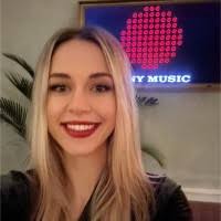 400+ "Ciszek" profiles