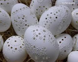 Jemne Jako Krajka Kachni X2f Zbozi Prodejce Kohlrabi Fler Cz Easter Eggs Egg Art Carved Eggs
