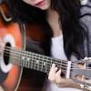 Dihalaman ini anda akan melihat gambar hitam putih gitar yang menarik! 3