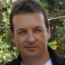 Chris Eeles (@Catarao)