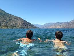 Boating And Water Sports Paradise In Lake Chelan