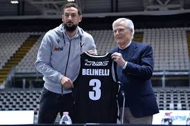 L'ex giocatore della nba con le maglie (firmate macron) che lo accompagneranno in questa stagione in italia, quella del suo ritorno a bologna spoda virtus. In Vendita La Maglia Di Marco Belinelli