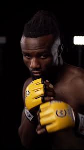 Mason "The Dragon" Jones sits down with Edith Labelle to talk through at  #CW166!