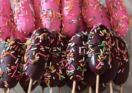 Dan dengan adanya uang 200 ribu tersebut anda bisa terhubung ke internet untuk beli kouta dan juga biaya operasional dalam memasarkan produknya. 10 Usaha Rumahan Modal 50 Ribu Yang Wajib Anda Coba