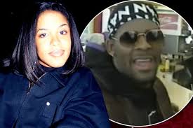 Inside tragic 2001 plane crash that killed singer aaliyah at 22 aaliyah didn't want to get on that plane: Aaliyah S Horror Death In Plane Crash As Jet Dropped Out Of Sky A Minute After Take Off Aktuelle Boulevard Nachrichten Und Fotogalerien Zu Stars Sternchen