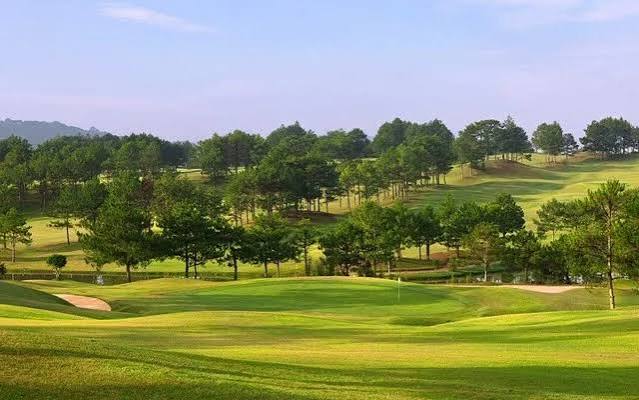 Stay & Play Đà Lạt Palace Golf Club
