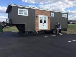 I've recently had the privilege of getting acquainted with niall burke from humble homes who has been designing tiny homes for about a year now and i have somehow managed not to cover his neat. Homemade Fifth Wheel Tiny House Rv Tumbleweed Houses