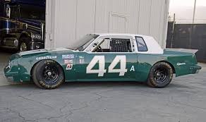 This will drastically change the handling of the car as each side of the rear end instead, it's possible we'll see a fueling hose, similar to those used in indycar and again, imsa. Oldsmobile Nascar Race Car Up For Auction Gm Authority