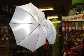 Different Types Of Photography Umbrellas And How To Use Them Diy Video Studio