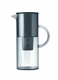 Stelton 1310 10 Em Carafe D Eau Avec Filtre Smoke 2 L Amazon Fr Cuisine Maison Carafe Eau Carafe Robinet