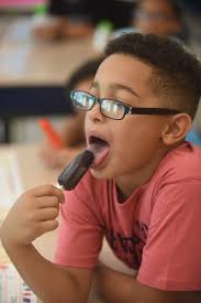 Popsicles, smiles and selfies
