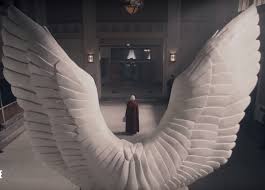 Serialul the handmaid's tale (povestea slujitoarei) este produs de mgm television şi este distribuit internaţional de mgm. The Handmaid S Tale Sezonul 3 Cronica Primelor Episoade