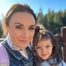 Diana Arnone's Instagram, Twitter & Facebook