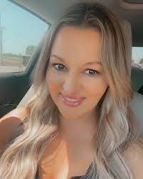 Angel Lena's Instagram, Twitter & Facebook