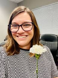 Chris Maniatis's Instagram, Twitter & Facebook