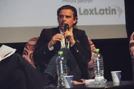 Profesor Adolfo Silva expone sobre Legal Management Innovation Lab en Perú 