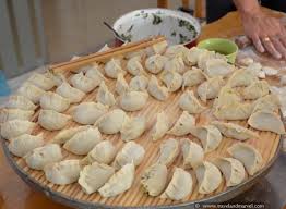 Una volta si utilizzava il metodo più classico: Ravioli Cinesi Fatti In Casa Ricetta Facile Travel And Marvel