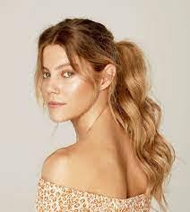 Francesca Flanagan's Instagram, Twitter & Facebook