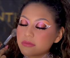 Demos la bienvenida a los nuevos miembros del grupo! Recuerden seguirnos en  nuestras redes sociales ✓♥️ Katis_baez IG:  https://www.instagram.com/katis_baez Nancy Munguia IG :  https://instagram.com/makeup.artist.nancymunguia Yaya Ramírez, Michelle ...