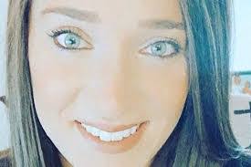 Samantha Shea's Instagram, Twitter & Facebook