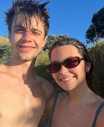 Ella Shepherd (@ellathegator) • Instagram photos and videos