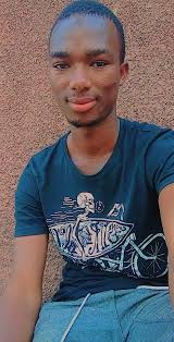 Salut la famille. Rien de grave juste vous informer que j'ai 1ans de plus  aujourd'hui. Joyeux anniversaire a moi🎂🎂🎂🎂🎂🎂🎂🎂🎂🎂🎂🎂🎂🎂🎂🎂 💞  Man c'est la famille 💕